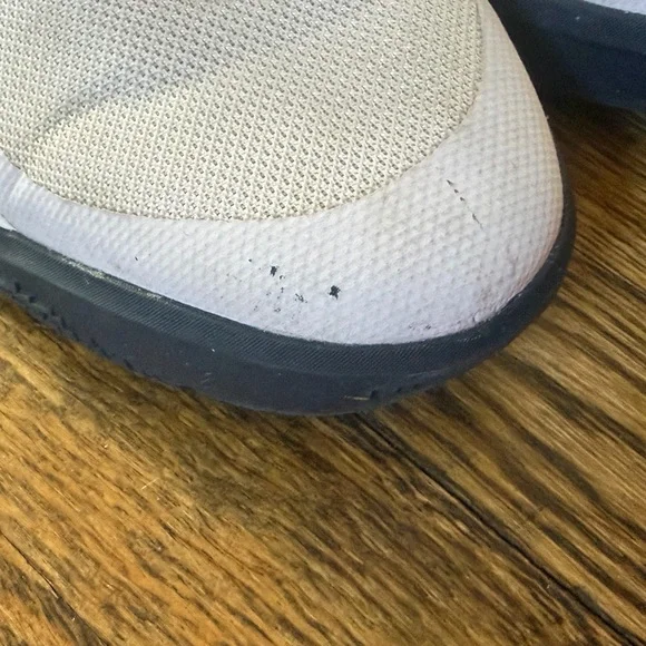 Nike Team Hustle D10 SE Purple Silver Shoes Kids Size 6Y - Picture 5 of 8